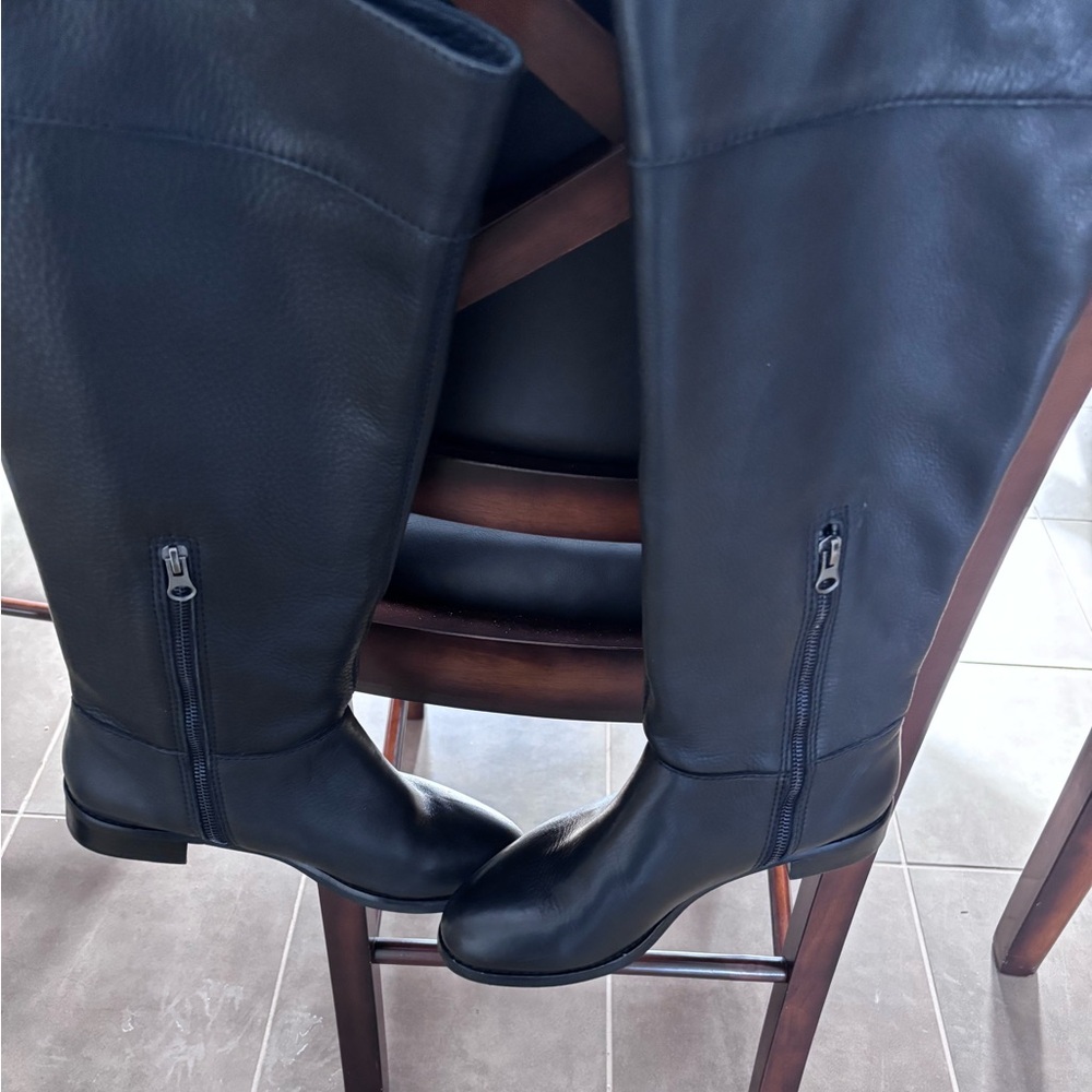 J Jill Black Knee-High Leather riding Boots size 9